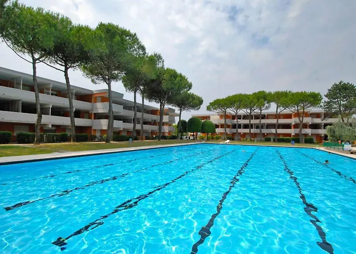 Solarium-4 By Interhome