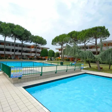 Solarium-4 By Interhome *