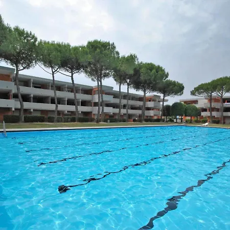 Solarium-4 By Interhome