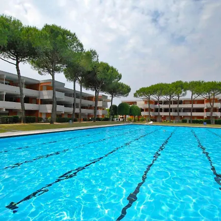 Solarium-4 By Interhome