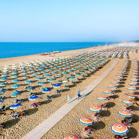 Solarium-4 By Interhome *