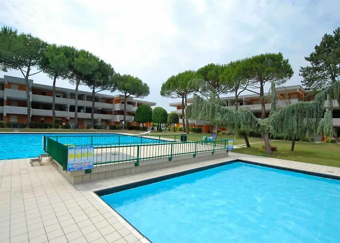 Solarium-4 By Interhome *